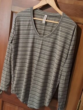 Athleta Striped Long Sleeve Top - Medium Tall